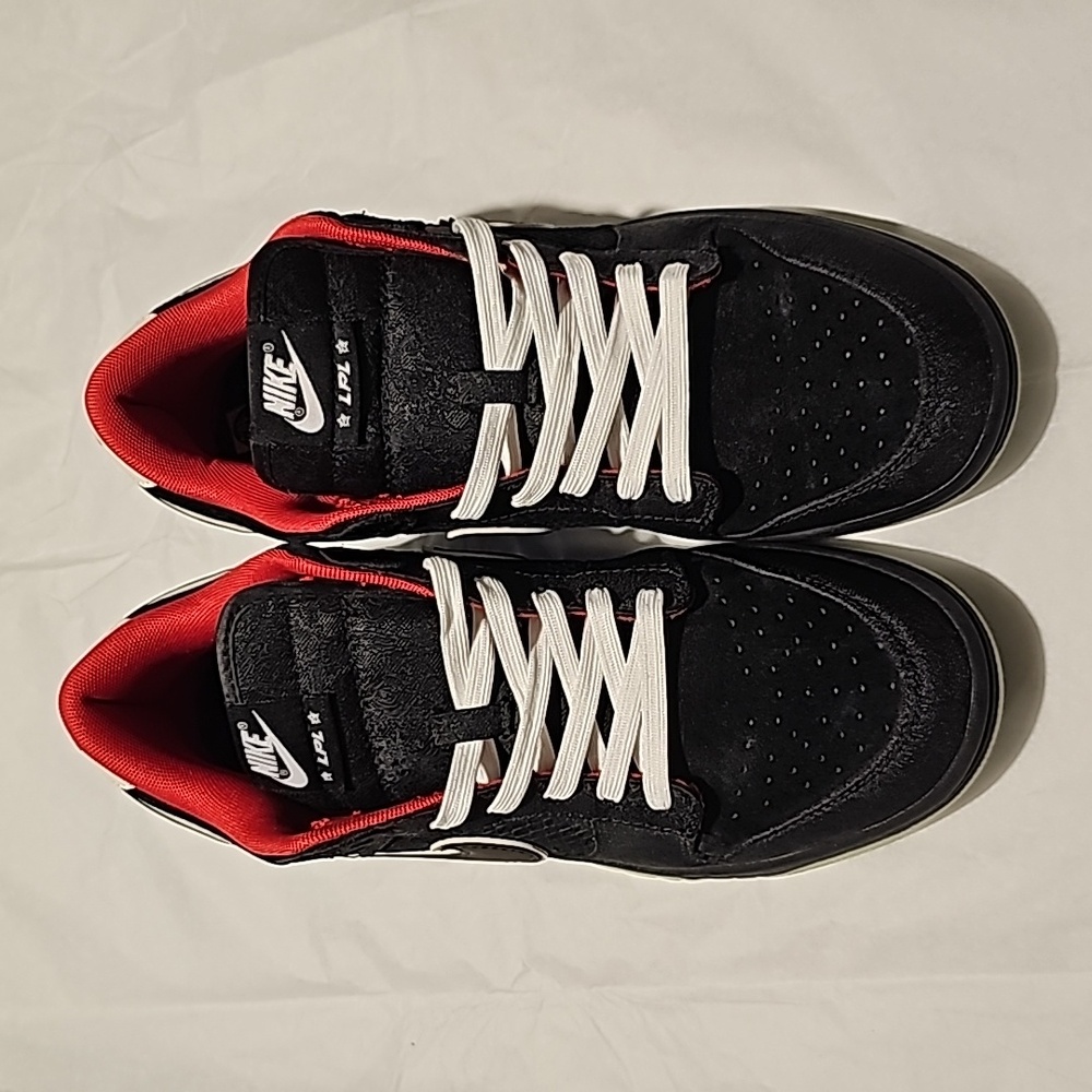 Nike - Picture 10 of 10